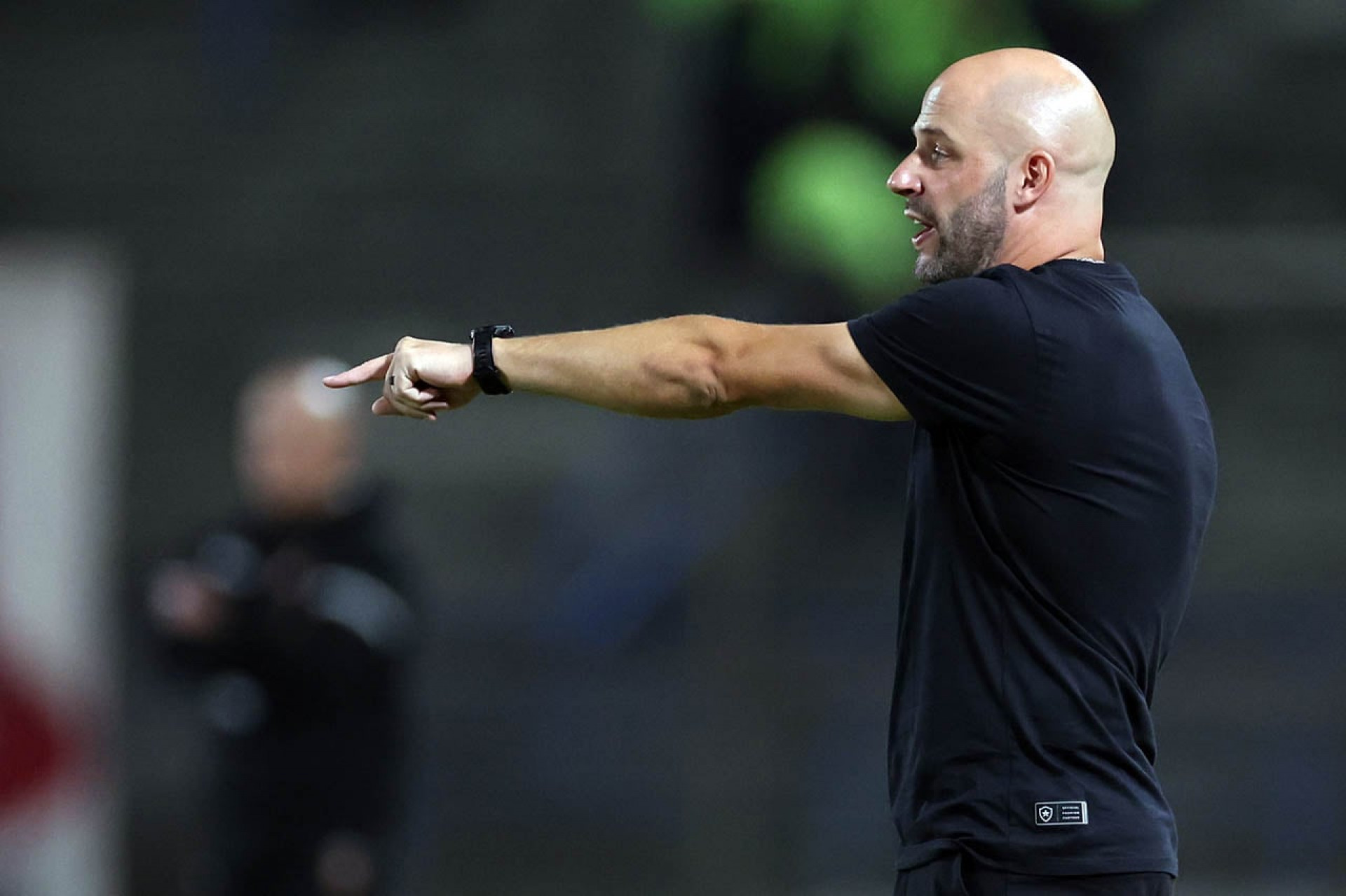 Apesar da vit&oacute;ria, Franclim n&atilde;o aceita o 1&ordm; tempo do Botafogo: “Abaixo da capacidade”