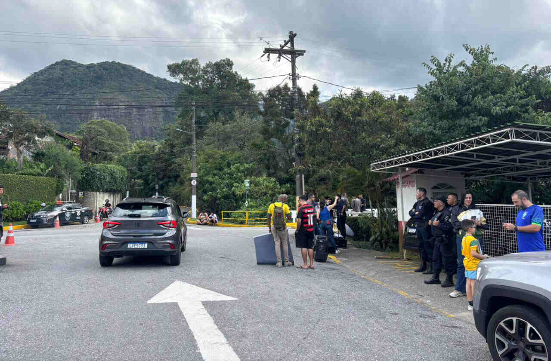Torcida volta a sonhar com o hexa em in&iacute;cio de prepara&ccedil;&atilde;o da Sele&ccedil;&atilde;o Brasileira
