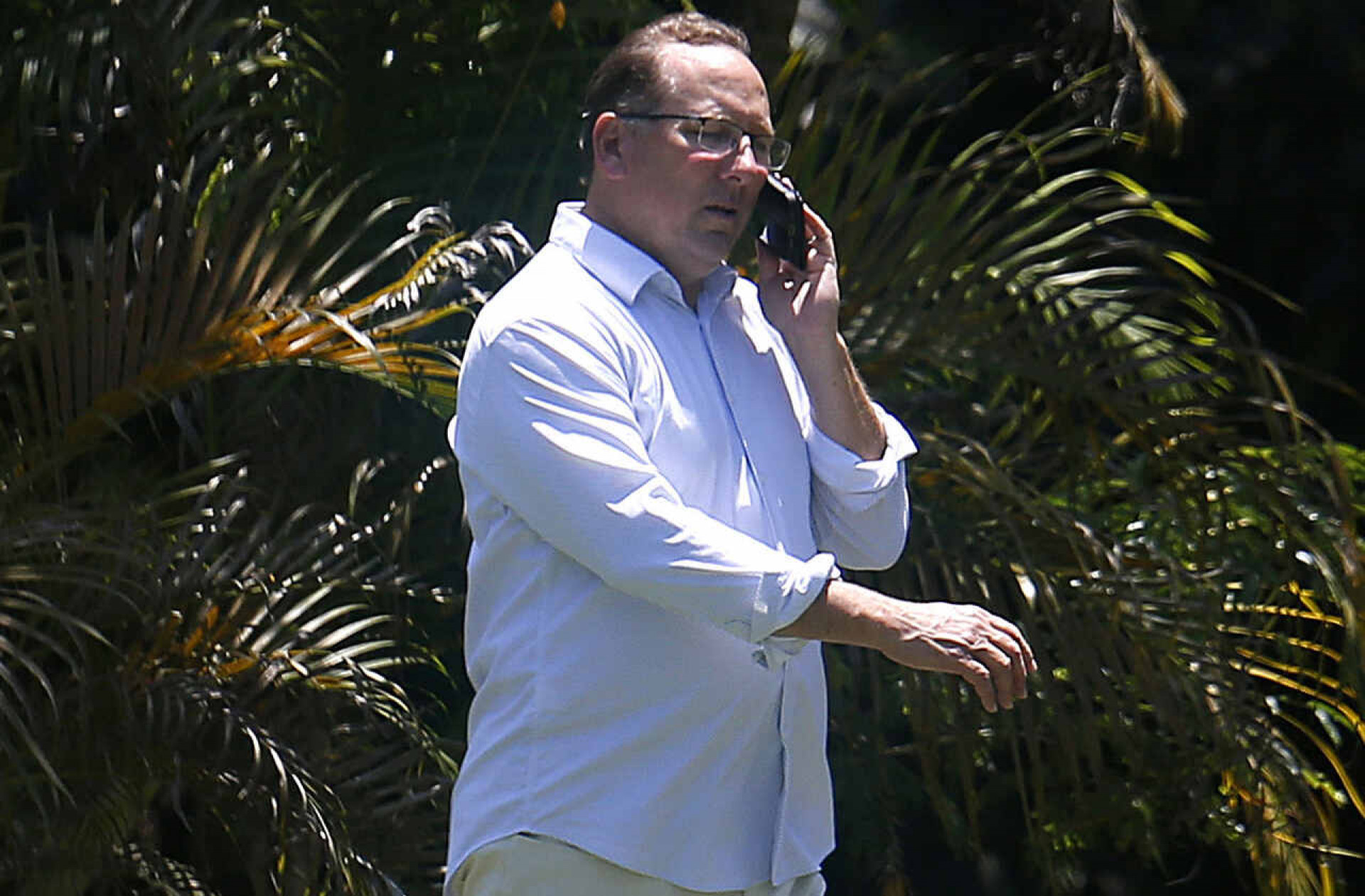 Textor reaparece e reage &agrave; nota oficial do Botafogo: “Omitam meu nome”
