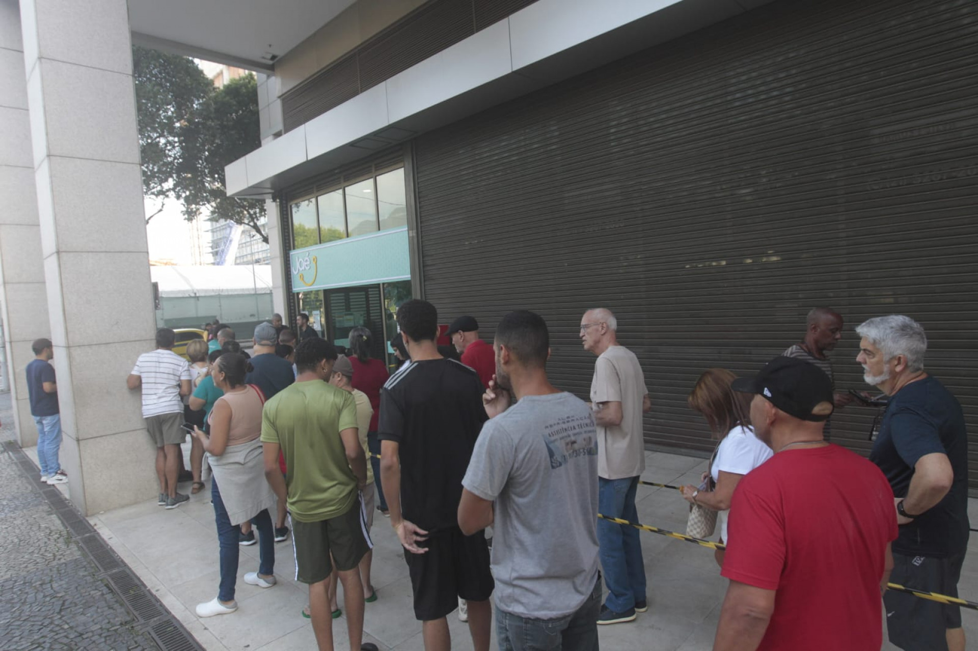 Loja do Ja&eacute; na Cidade Nova registrou grande movimento nesta quarta (27) - Reginaldo Pimenta / Ag&ecirc;ncia O DIA