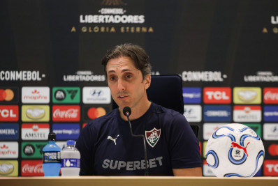 Zubeldía avalia fase de grupos e relembra 'previsão' após classificação do Fluminense