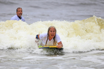 Primeira Onda leva inclusão e esporte ao mar durante o Itacoatiara Pro 2026