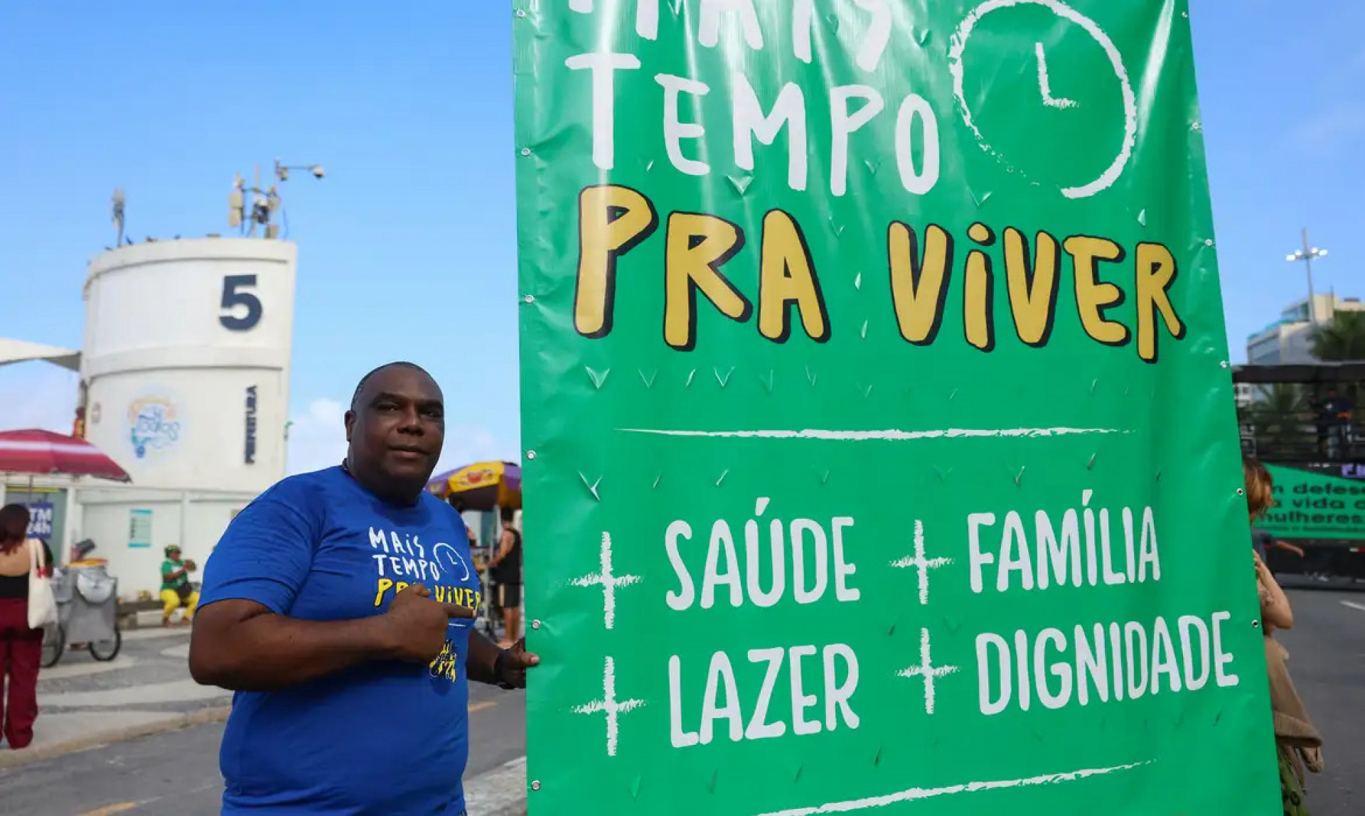 Entenda a PEC que acaba com escala 6x1: mais tempo livre e mesmo salário