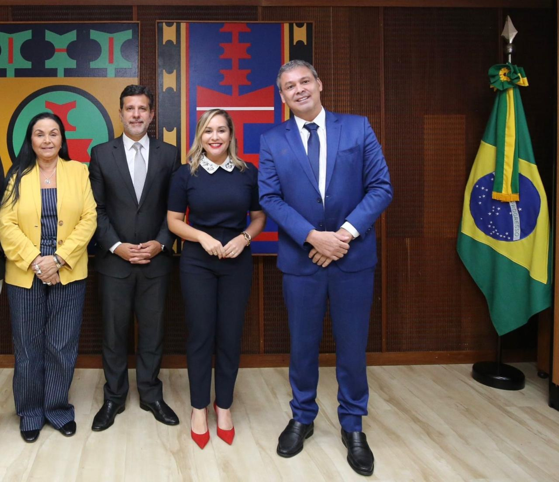 Esta foi a segunda agenda oficial da prefeita com o Ministério da Educação tratando do tema. - Reprodução/ Ascom