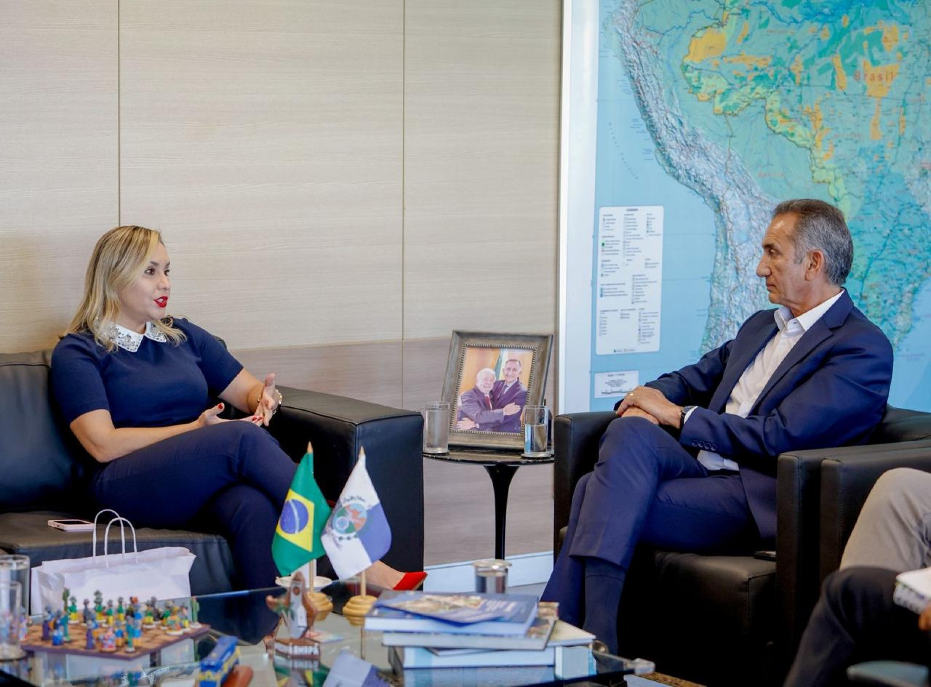 Esta foi a segunda agenda oficial da prefeita com o Ministério da Educação tratando do tema. - Reprodução/ Ascom