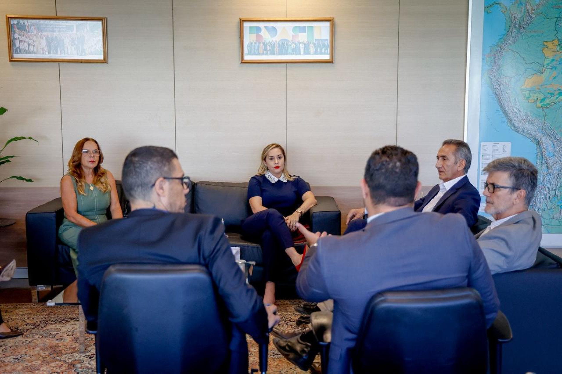 Esta foi a segunda agenda oficial da prefeita com o Ministério da Educação tratando do tema. - Reprodução/ Ascom