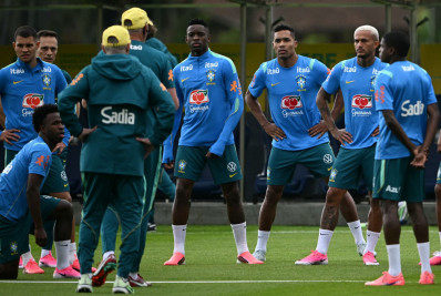 Luiz Henrique treina entre os titulares para amistoso contra o Panamá, no Maracanã