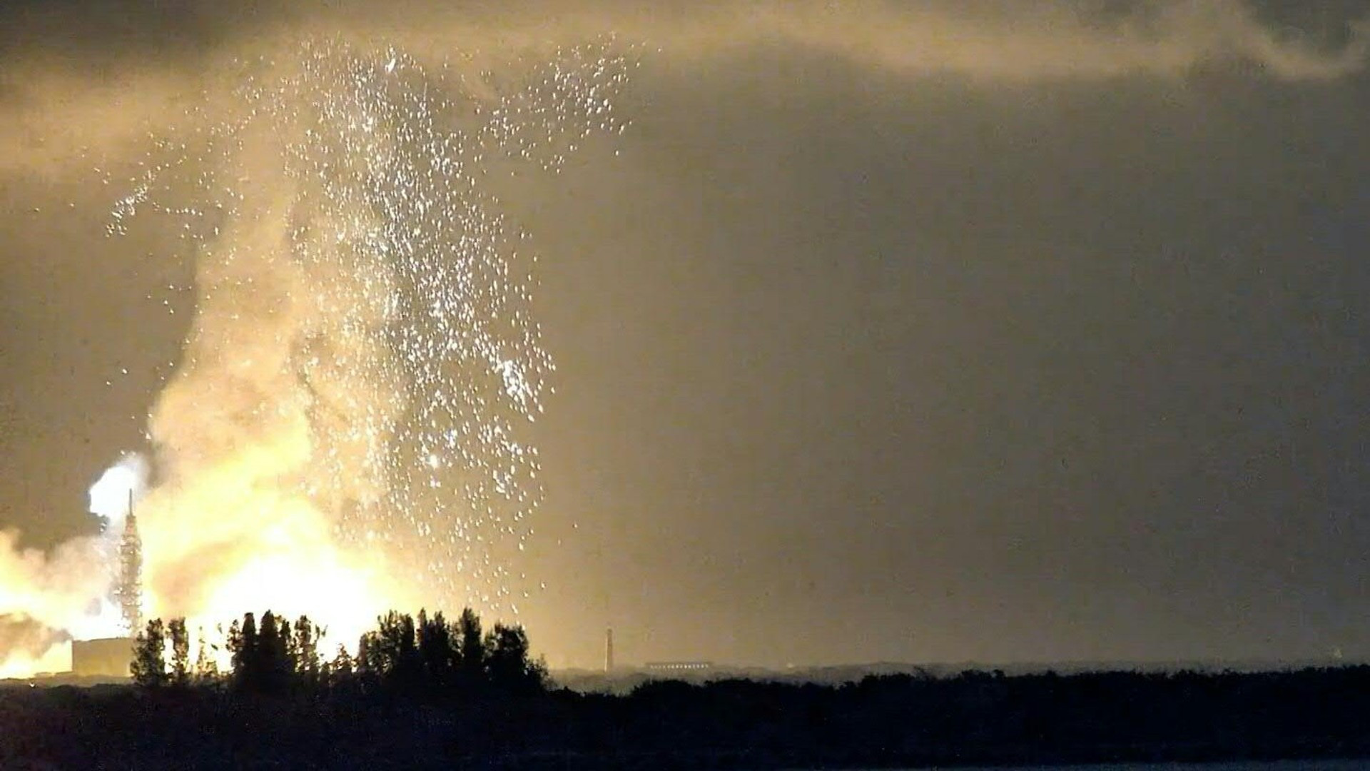 Vídeo! Foguete da Blue Origin, empresa de Jeff Bezos, explode durante teste na Flórida