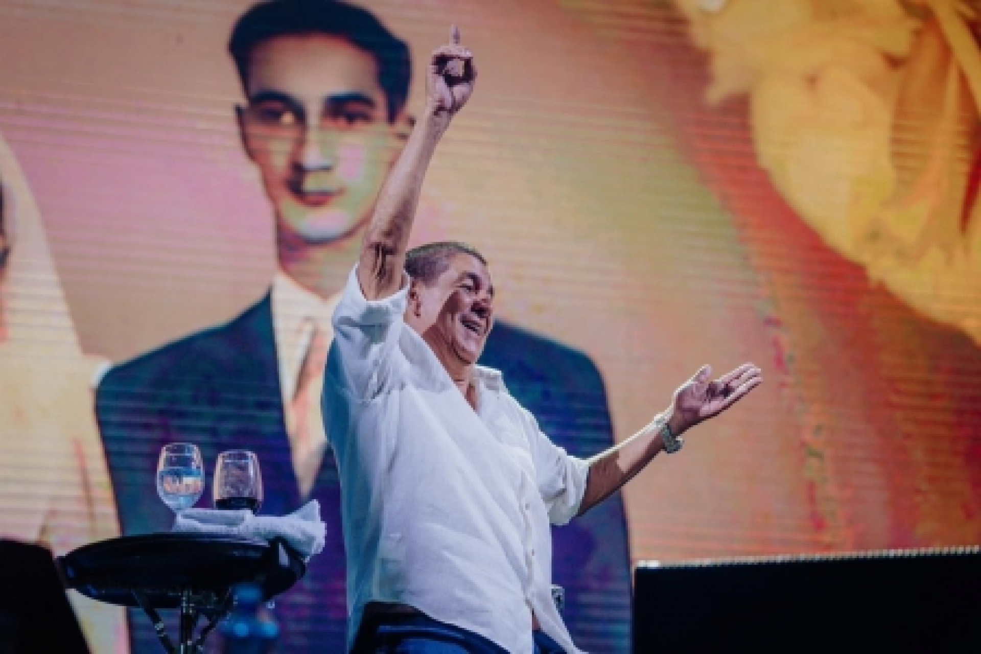Zeca Pagodinho pode se tornar embaixador da cultura de Caxias