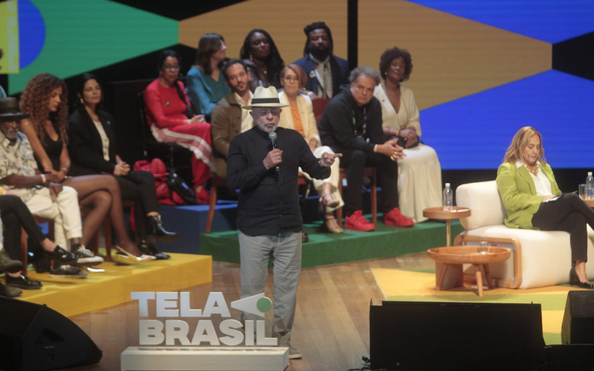 Lula disse que "Tela Brasil" vai contribuir para a eleva&ccedil;&atilde;o da compreens&atilde;o de um pa&iacute;s chamado Brasil