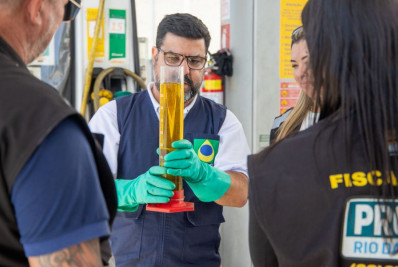 Operação mira bombas e combustíveis para proteger o bolso do consumidor em Rio das Ostras