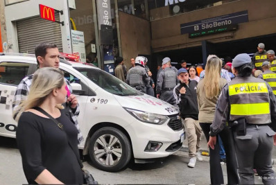 Cinco pessoas são feridas após tiros disparados em frente à estação São Bento do Metrô