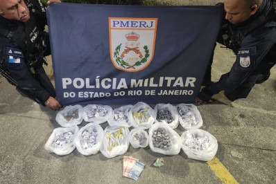 PM apreende drogas no Bairro da Glória