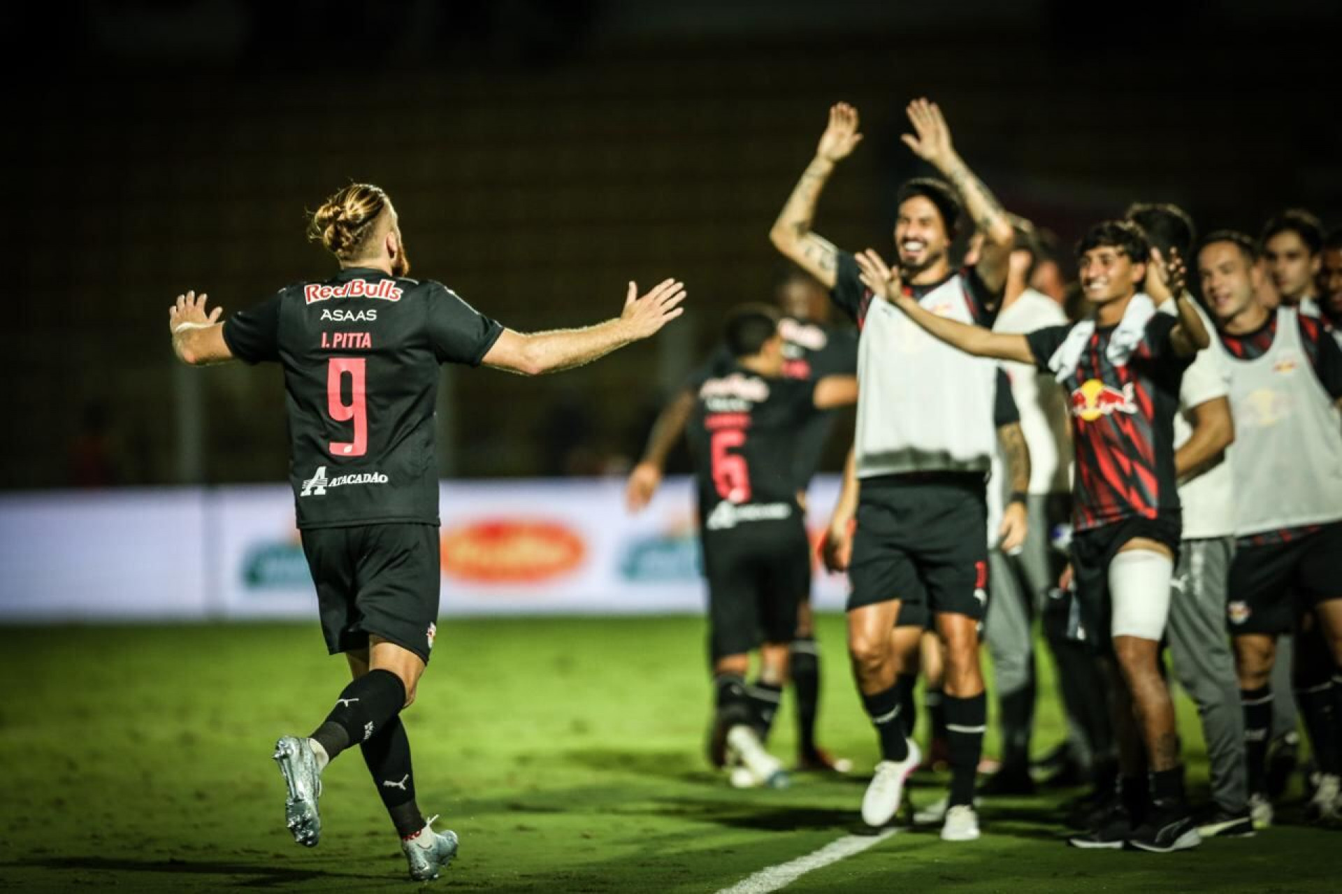 Bragantino x Internacional: onde assistir, escala&ccedil;&otilde;es e arbitragem