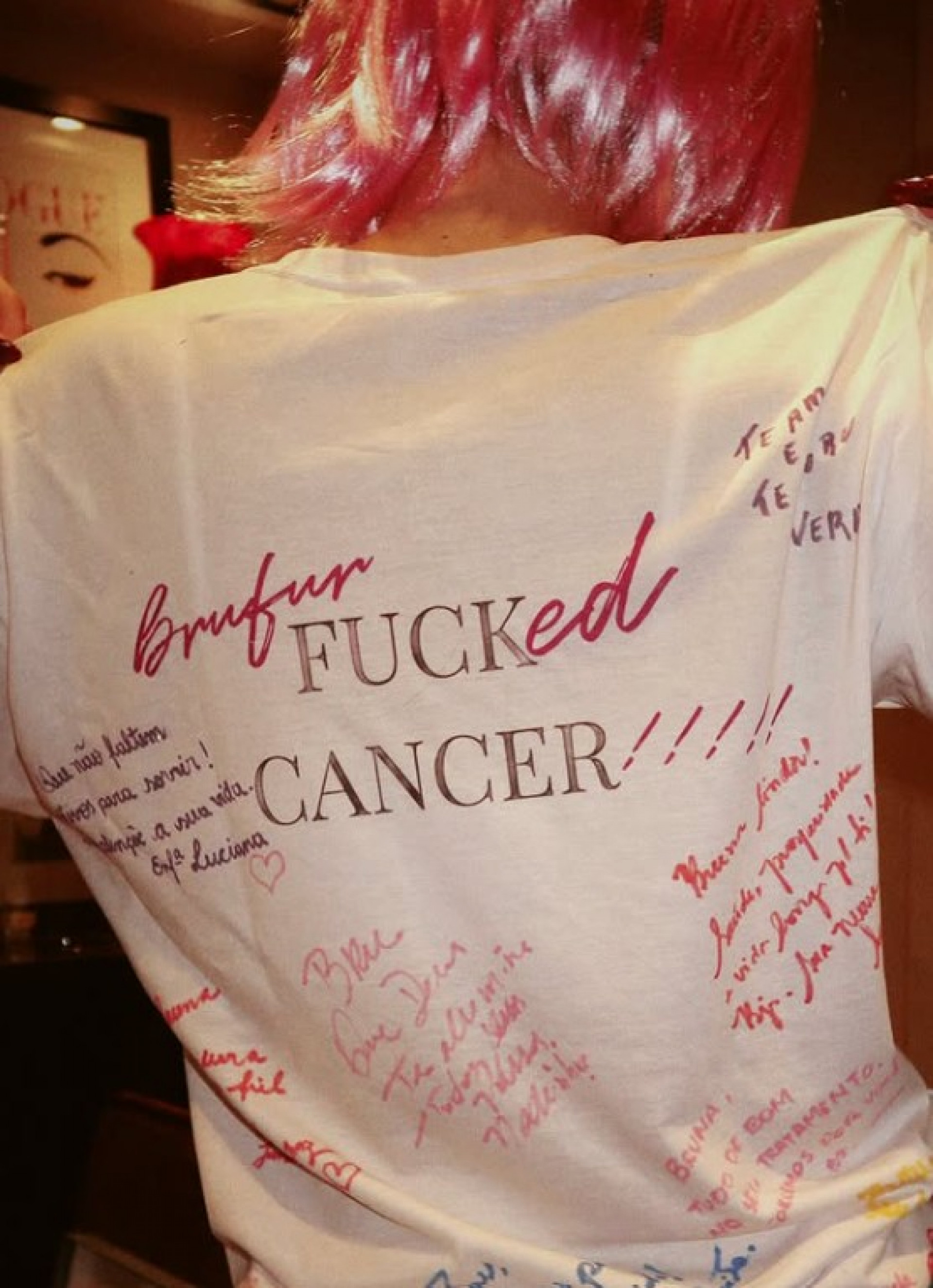 Um mês após fim da quimioterapia, Bruna Furlan compartilha registros de festa em comemoração à remissão do câncer - Reprodução / Instagram