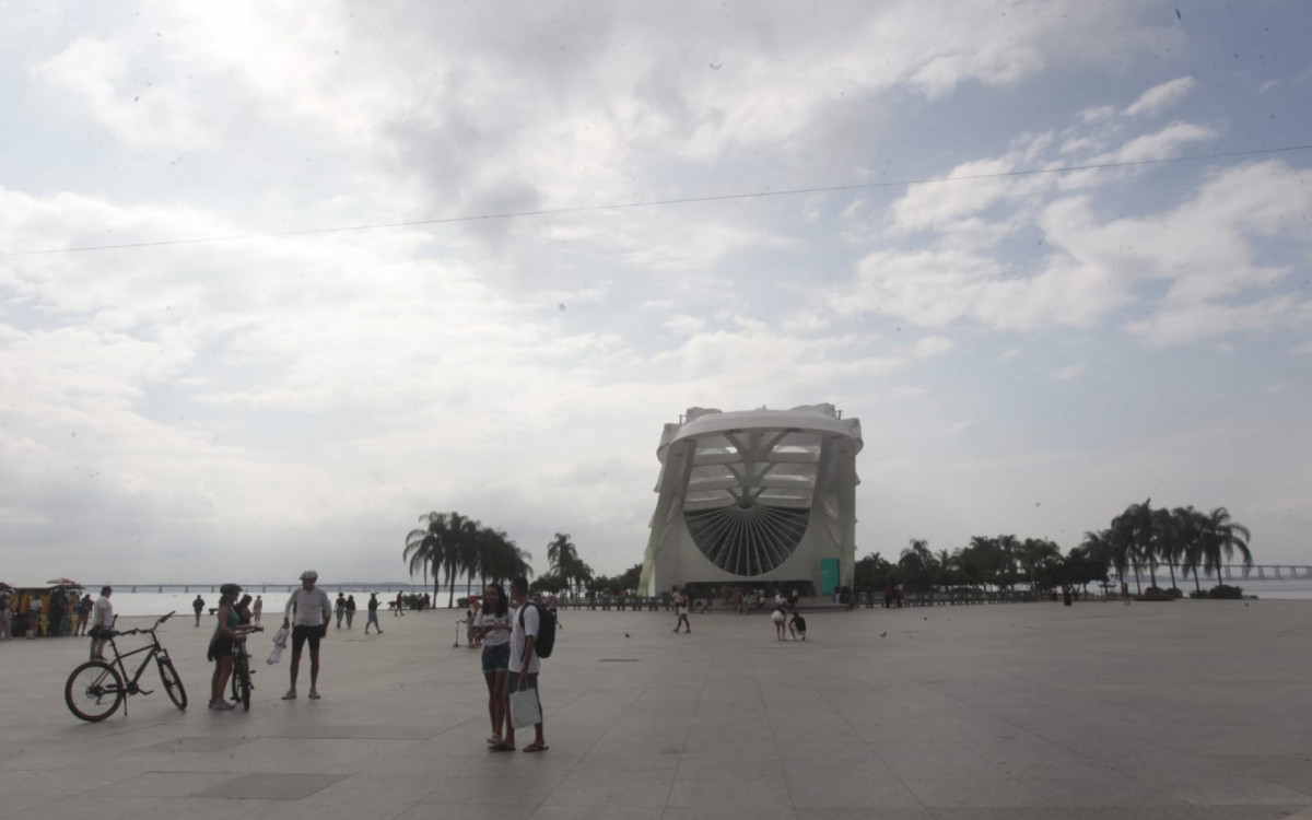 Movimentação nas proximidades do Museu do Amanhã, na Praça Mauá, Centro do Rio de Janeiro - Reginaldo Pimenta/O DIA