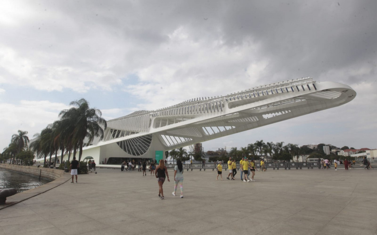 Movimentação nas proximidades do Museu do Amanhã, na Praça Mauá, Centro do Rio de Janeiro - Reginaldo Pimenta/O DIA