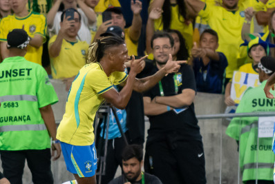 Danilo celebra ser o 48º convocado do Botafogo para defender a Seleção em Copas