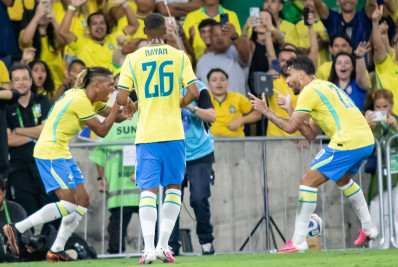 Fifa define uniformes do Brasil para fase de grupos da Copa; goleiros terão jogo de vermelho
