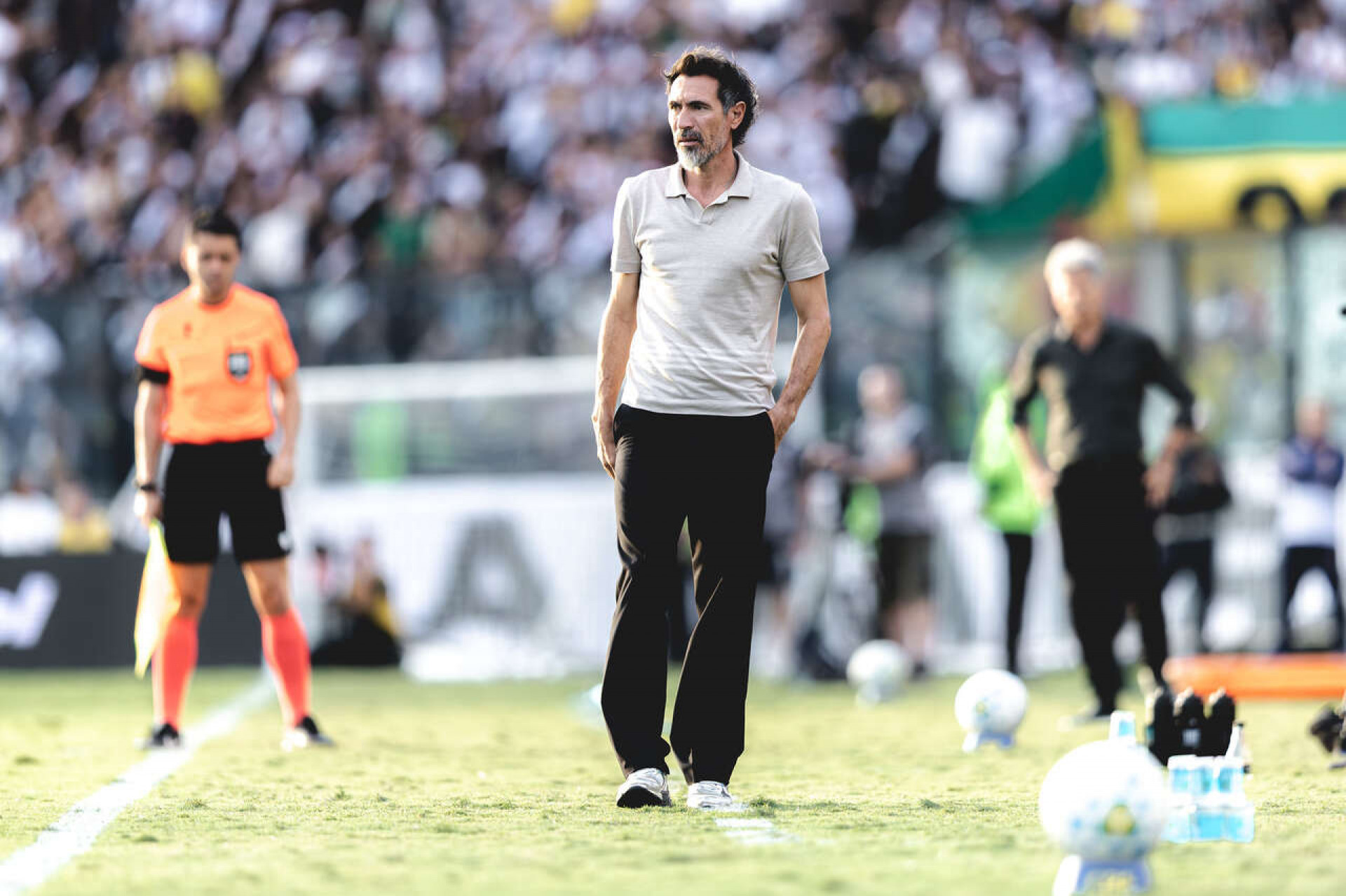 Dom&iacute;nguez v&ecirc; evolu&ccedil;&atilde;o no Atl&eacute;tico, mas enfatiza pedido por refor&ccedil;os: “N&oacute;s precisamos”