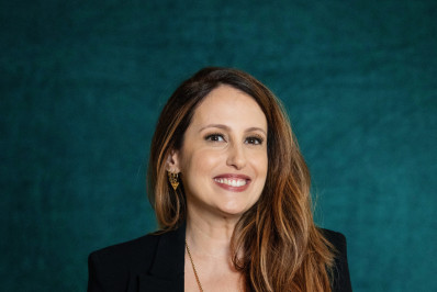 Luana Martau rouba a cena em 'Quem Ama Cuida' com empregada blogueira e humor afiado