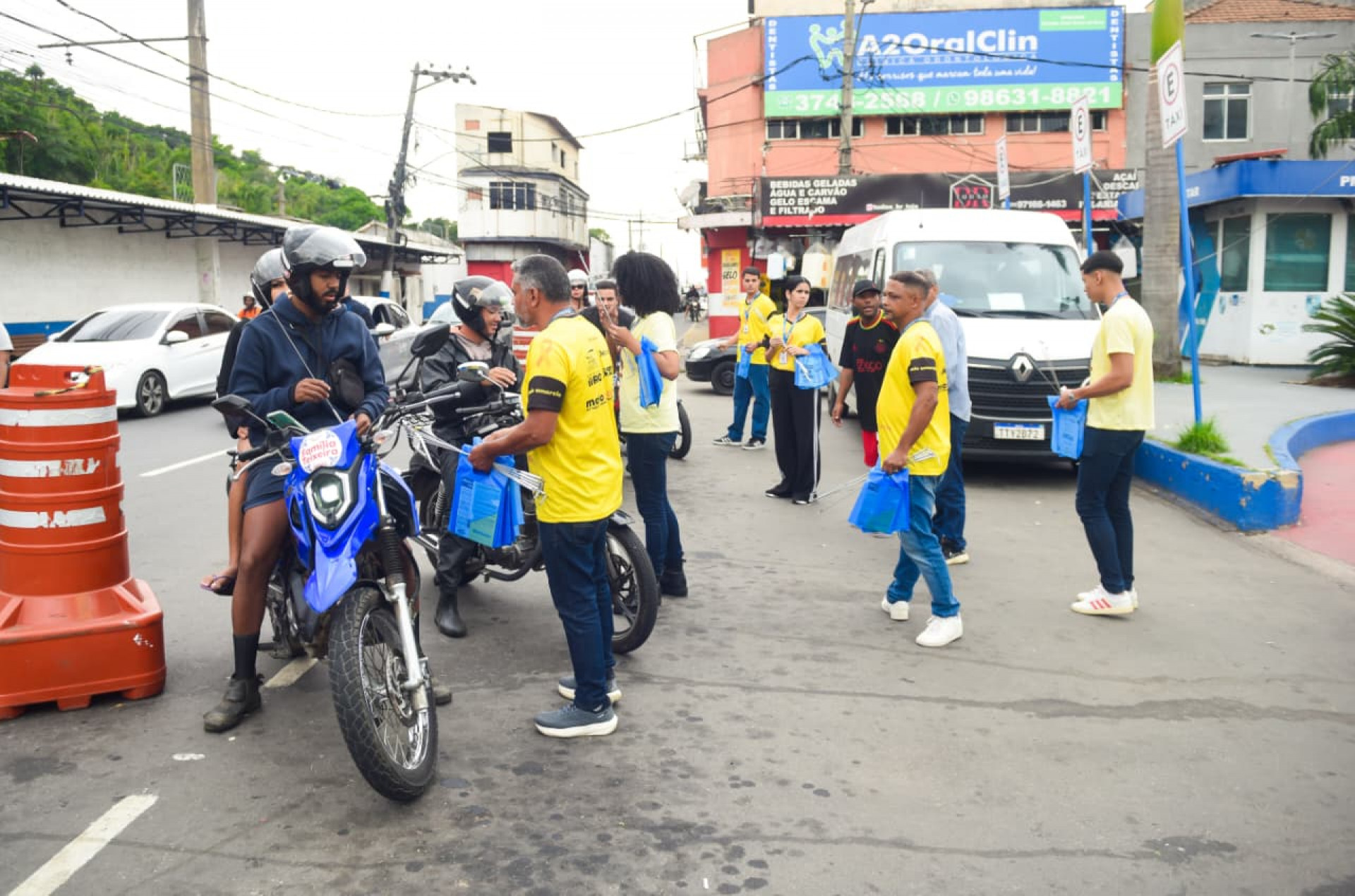 Secretaria Municipal de Transporte e Detran-RJ promove ações educativas para motociclistas no encerramento do Maio Amarelo em Belford Roxo