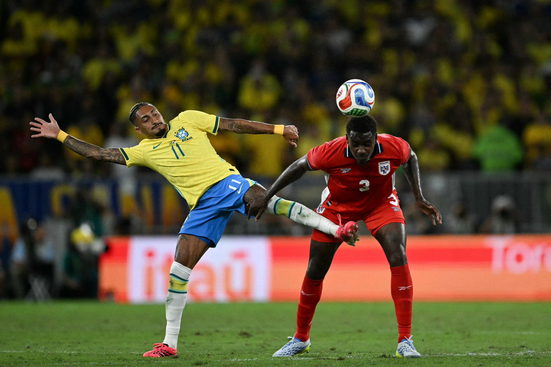 Raphinha cita Yamal e se diz pronto para fazer nova função na Seleção