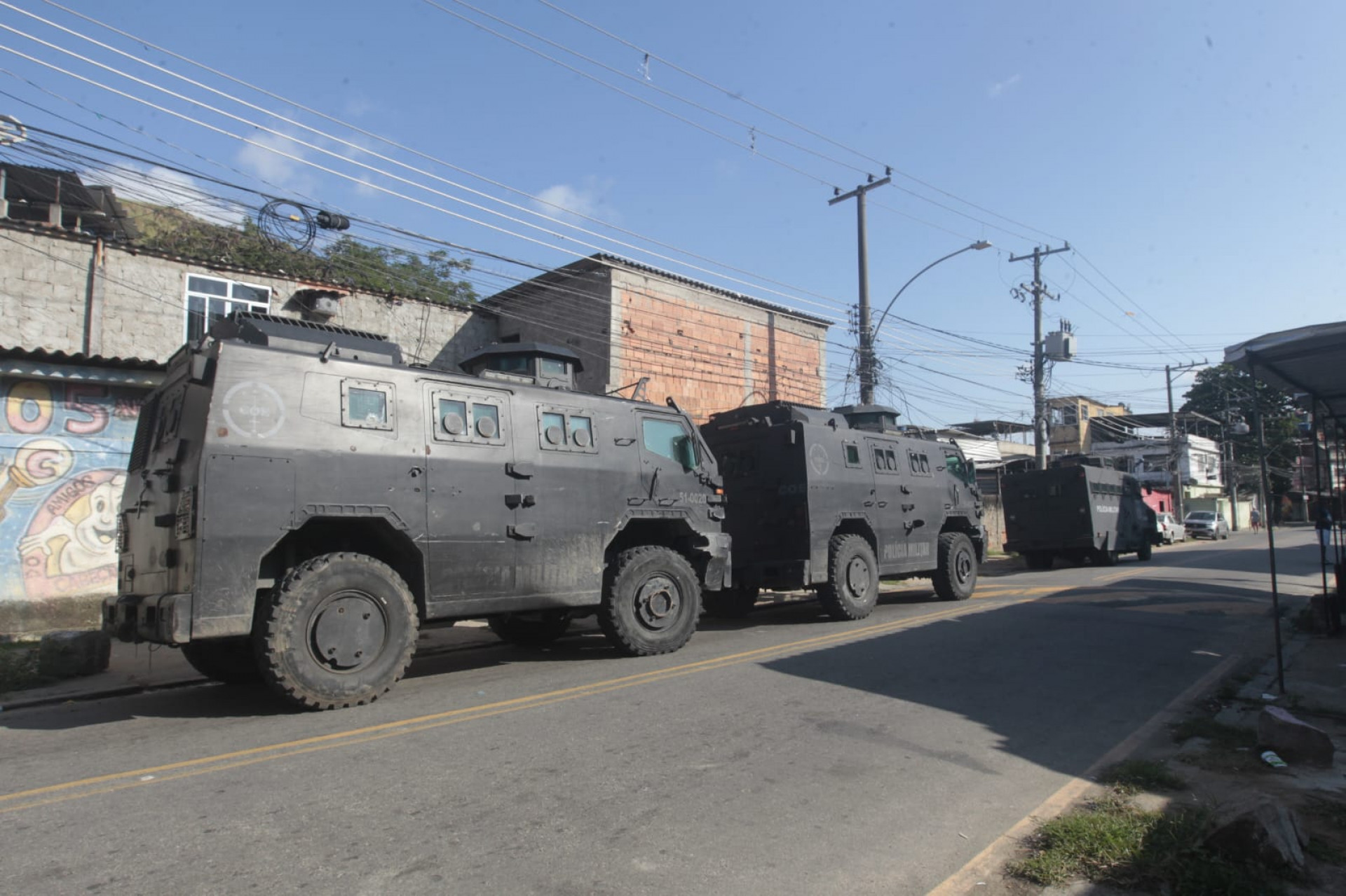 PMs atuam na comunidade Faz Quem Quer após morte de sargento - Reginaldo Pimenta / Agência O Dia