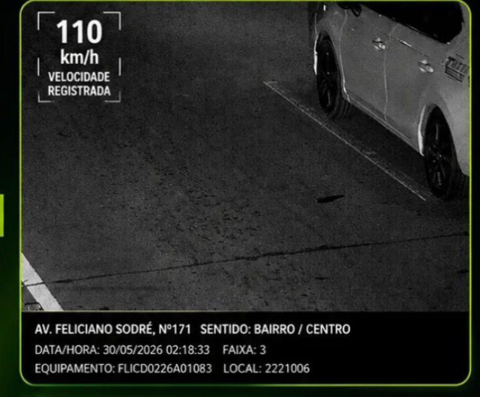 Radar registra veículo a mais de 100 km/h nao centro de Teresópolis