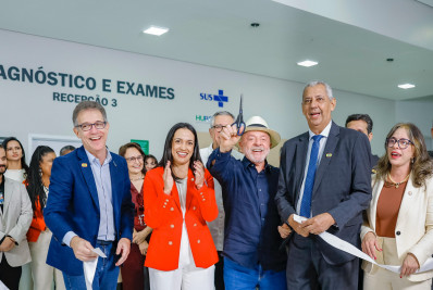 Tive um câncer de pele, e eu estou tratando para ficar bonitão, diz Lula