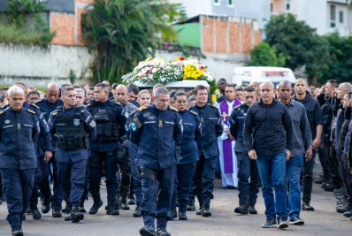PM morto em operação é sepultado com honras militares na Zona Oeste