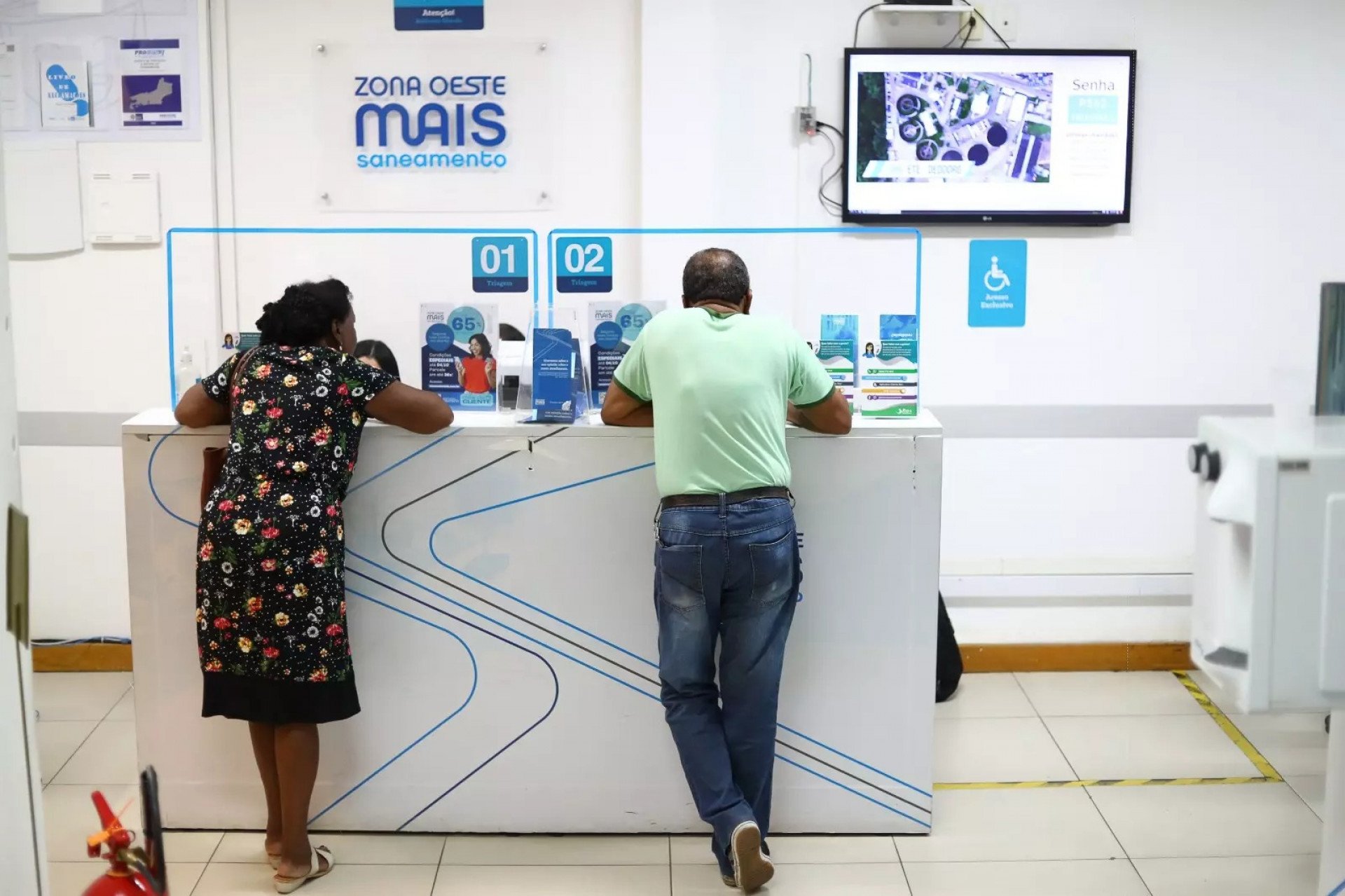 Feirão oferece até 70% de desconto para clientes regularizarem contas de água em atraso