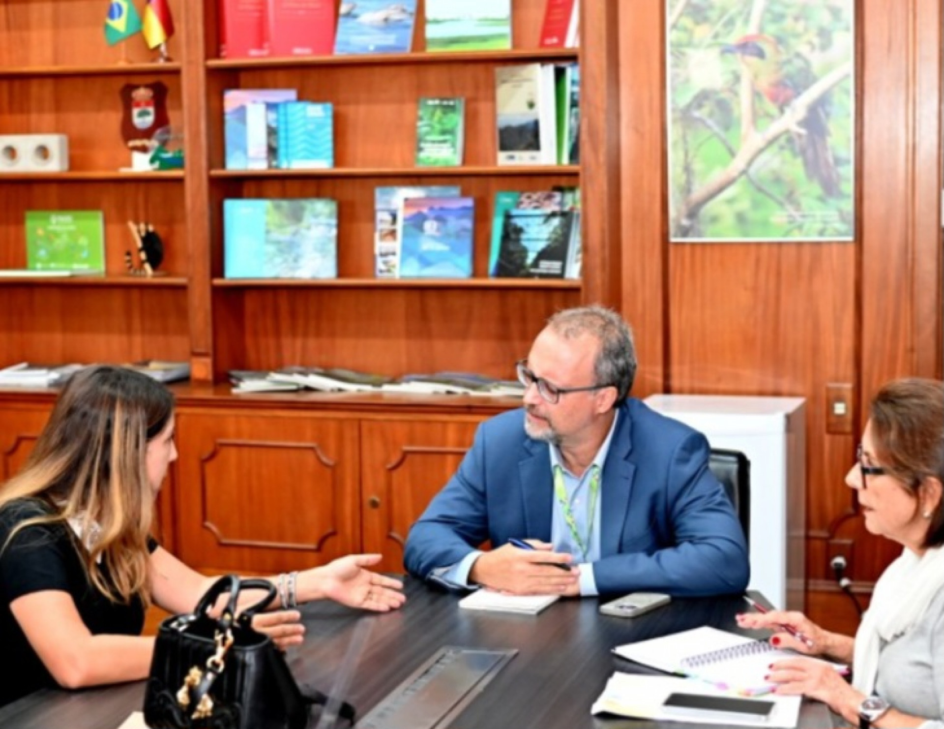 Erosão transforma orla de São João da Barra em atração e preocupação