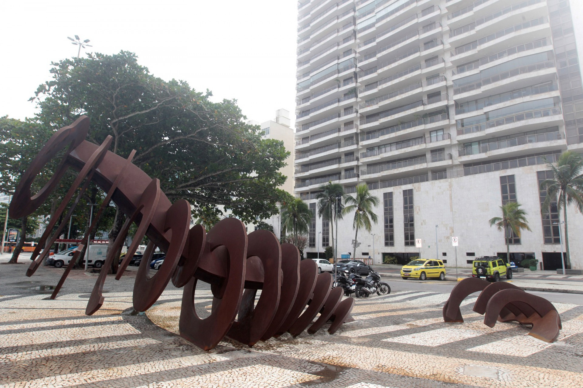 Enterro de Bento foi marcado por forte comoção - Érica Martins/Agência O DIA