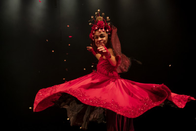 Espetáculo Menina Mojubá, que nasceu em Niterói, terá apresentação gratuita no Sesc