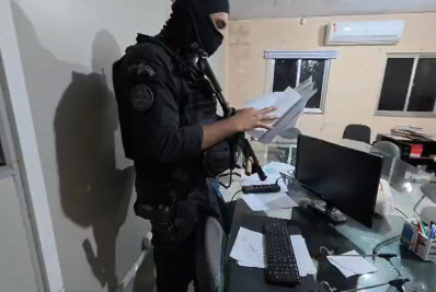 'Máfia da Farinha': esquema de extorsão contra comerciantes é alvo da Polícia Civil