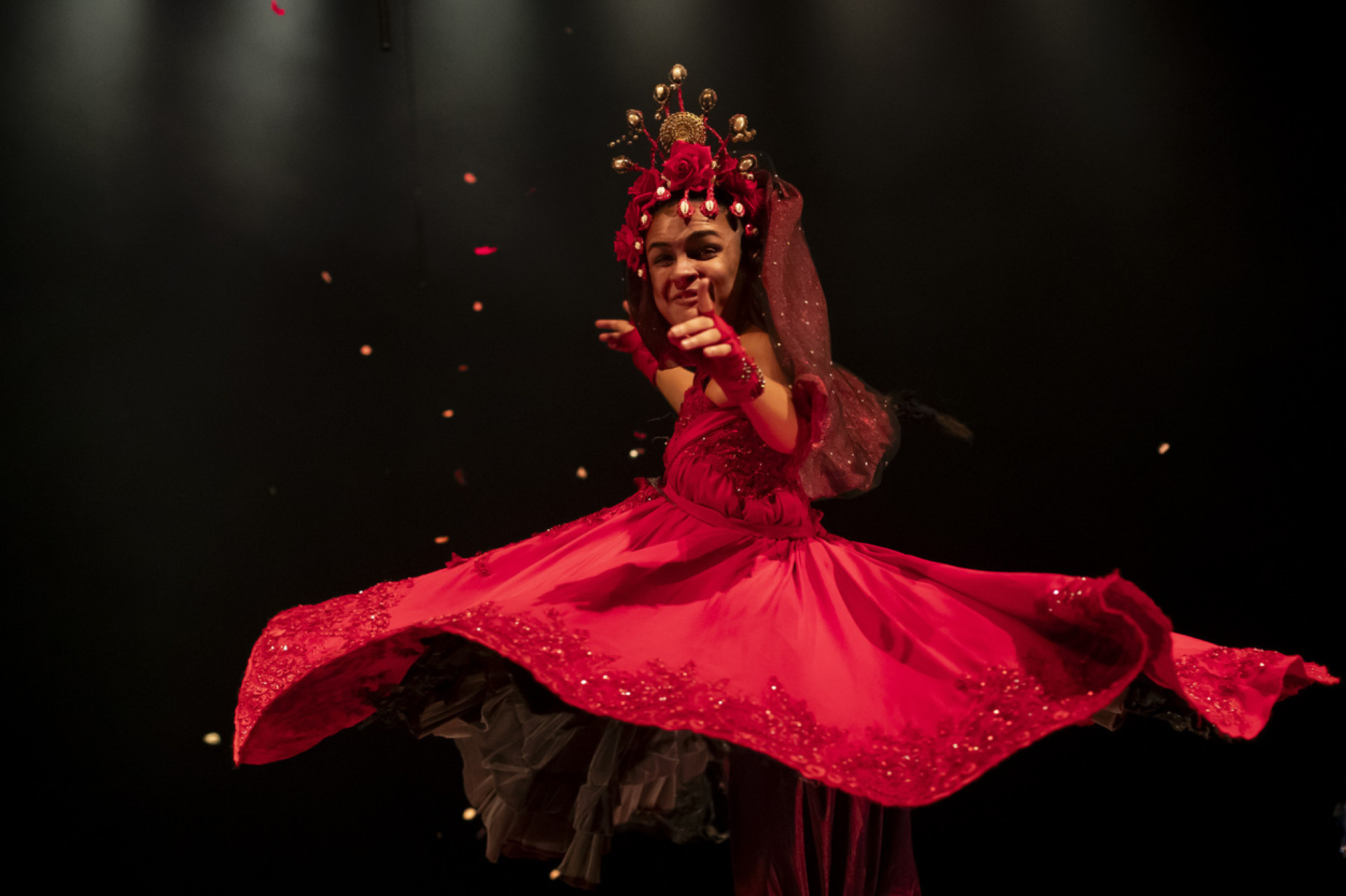 Espetáculo Menina Mojubá, que nasceu em Niterói, terá apresentação gratuita no Sesc