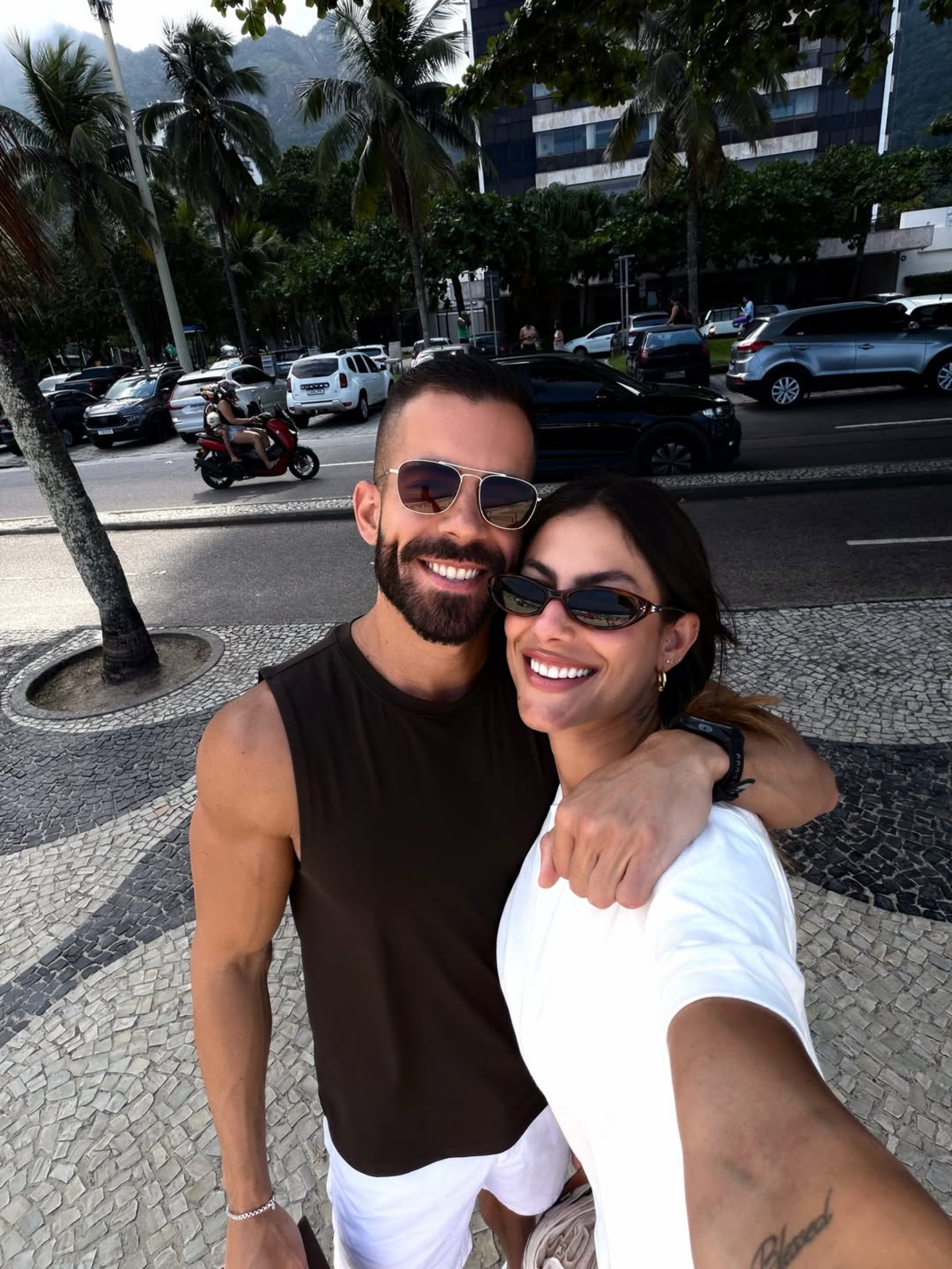 Mari Gonzalez namora o cantor Pipo Marques - Reprodução/Instagram