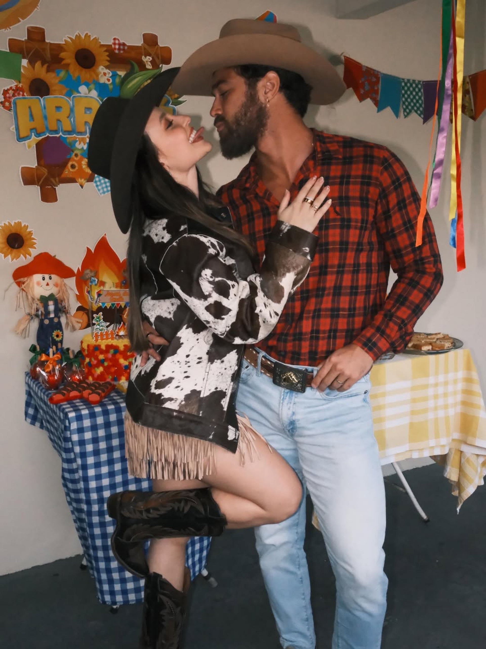 Larissa Manoela e André Luiz Frambach  - Reprodução/Instagram