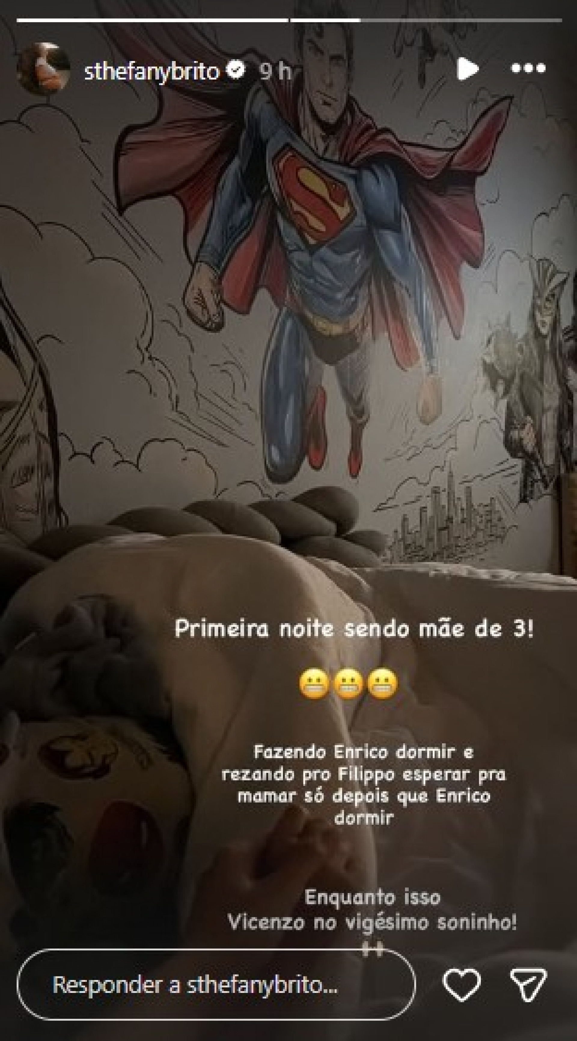 Sthefany Brito relatou como foi a primeira noite com os filhos, Enrico, Vicenzo e Filippo - Reprodução / Instagram