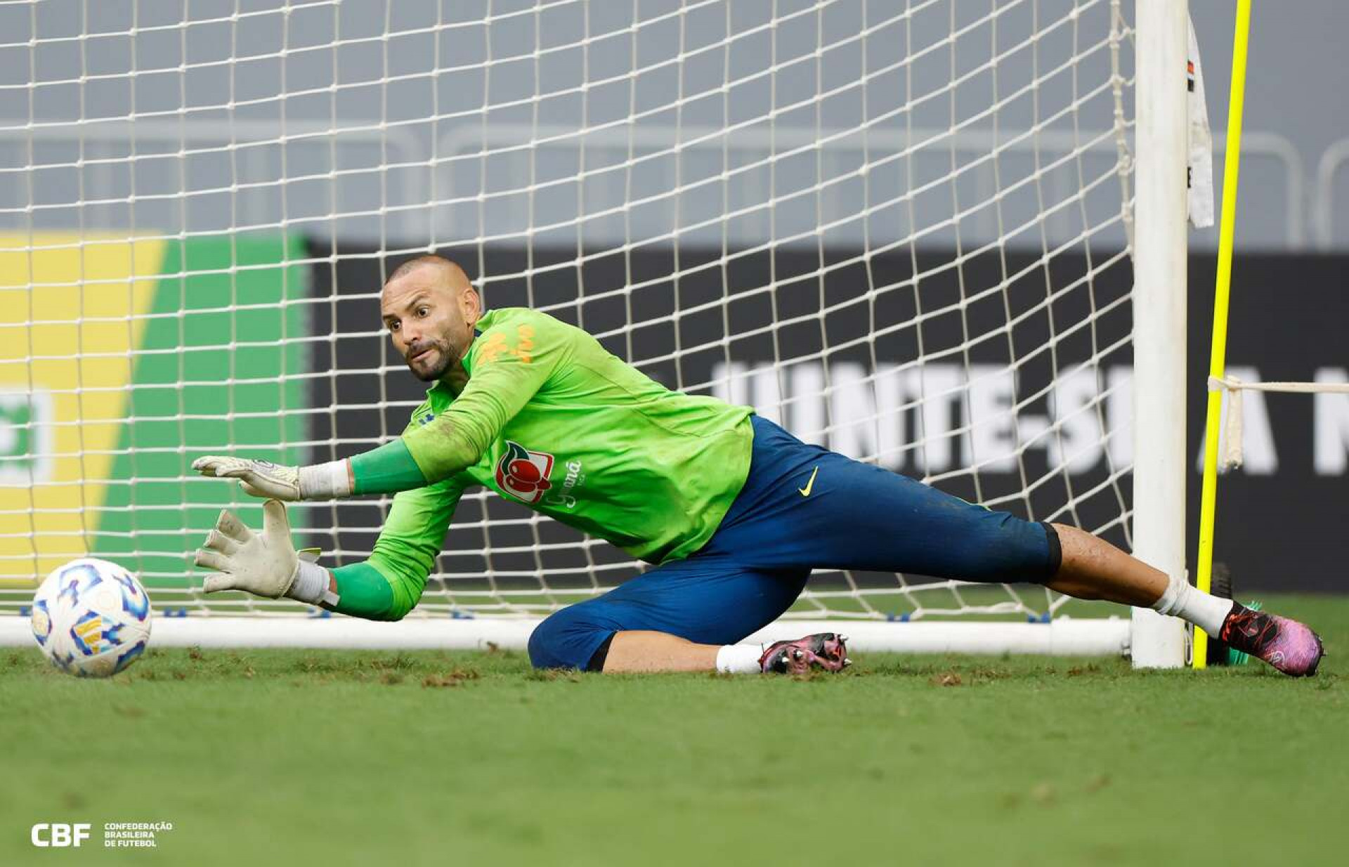 Os eleitos de Ancelotti: Weverton