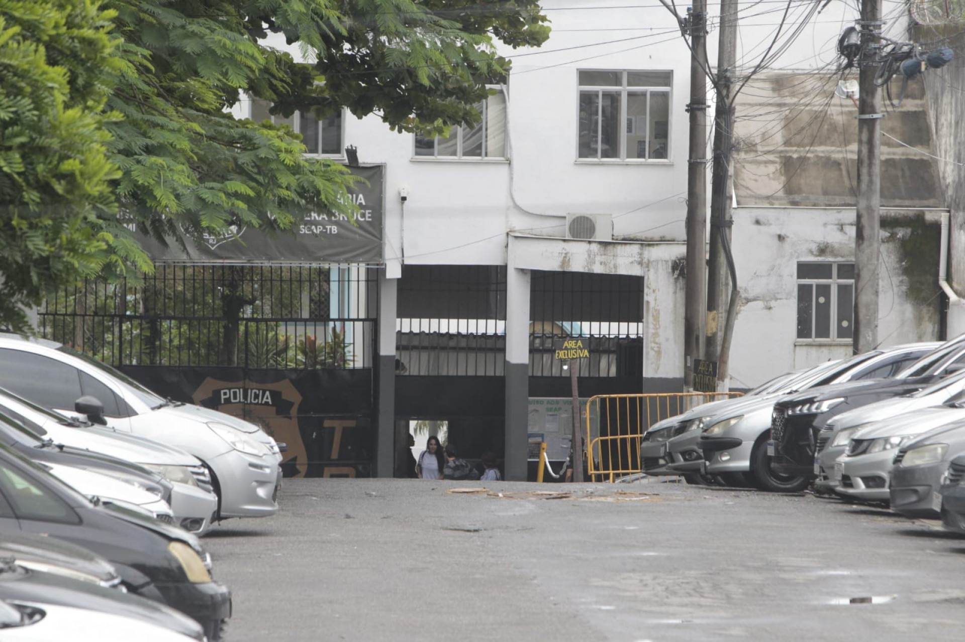Monique Medeiros, m&atilde;e de Henry Borel, deixou o Instituto Penal Talavera Bruce, em Bangu, na tarde de quinta-feira (4) - Reginaldo Pimenta/Ag&ecirc;ncia O Dia