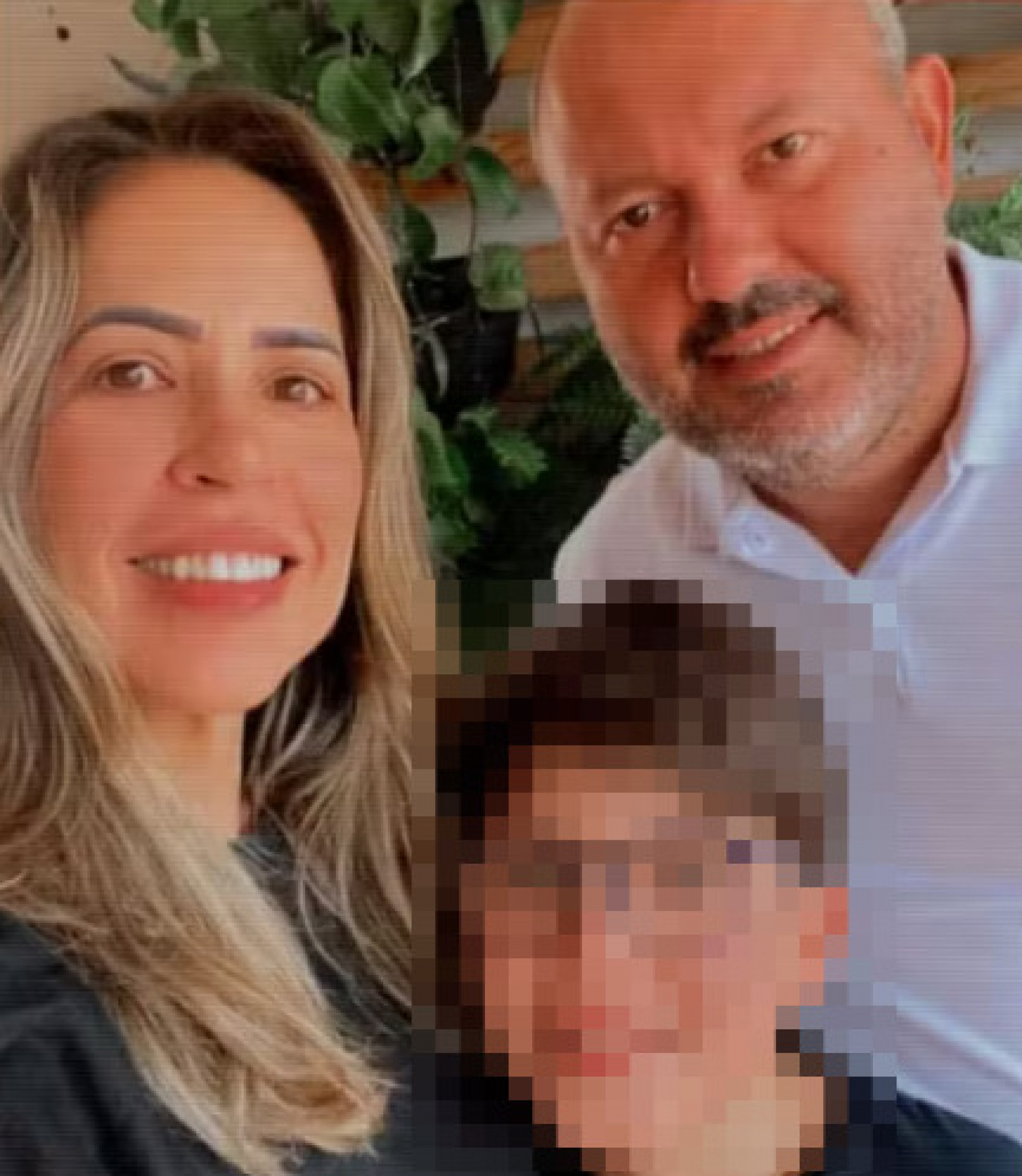 Vereador, mulher e filho morrem em colisão de carro com caminhão no interior de Goiás