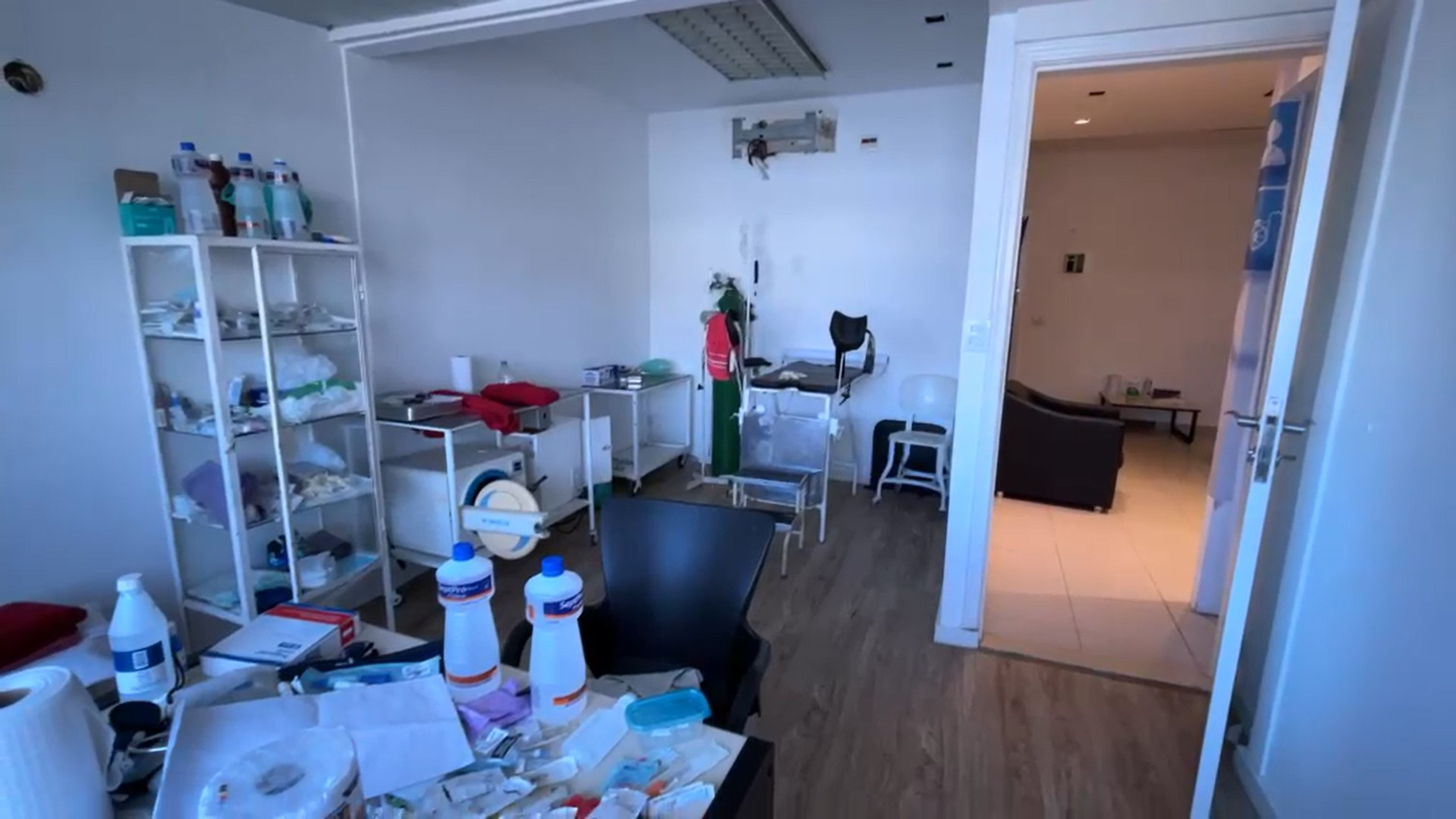 Falso médico fazia abortos com equipamentos improvisados - Divulgação / PCERJ