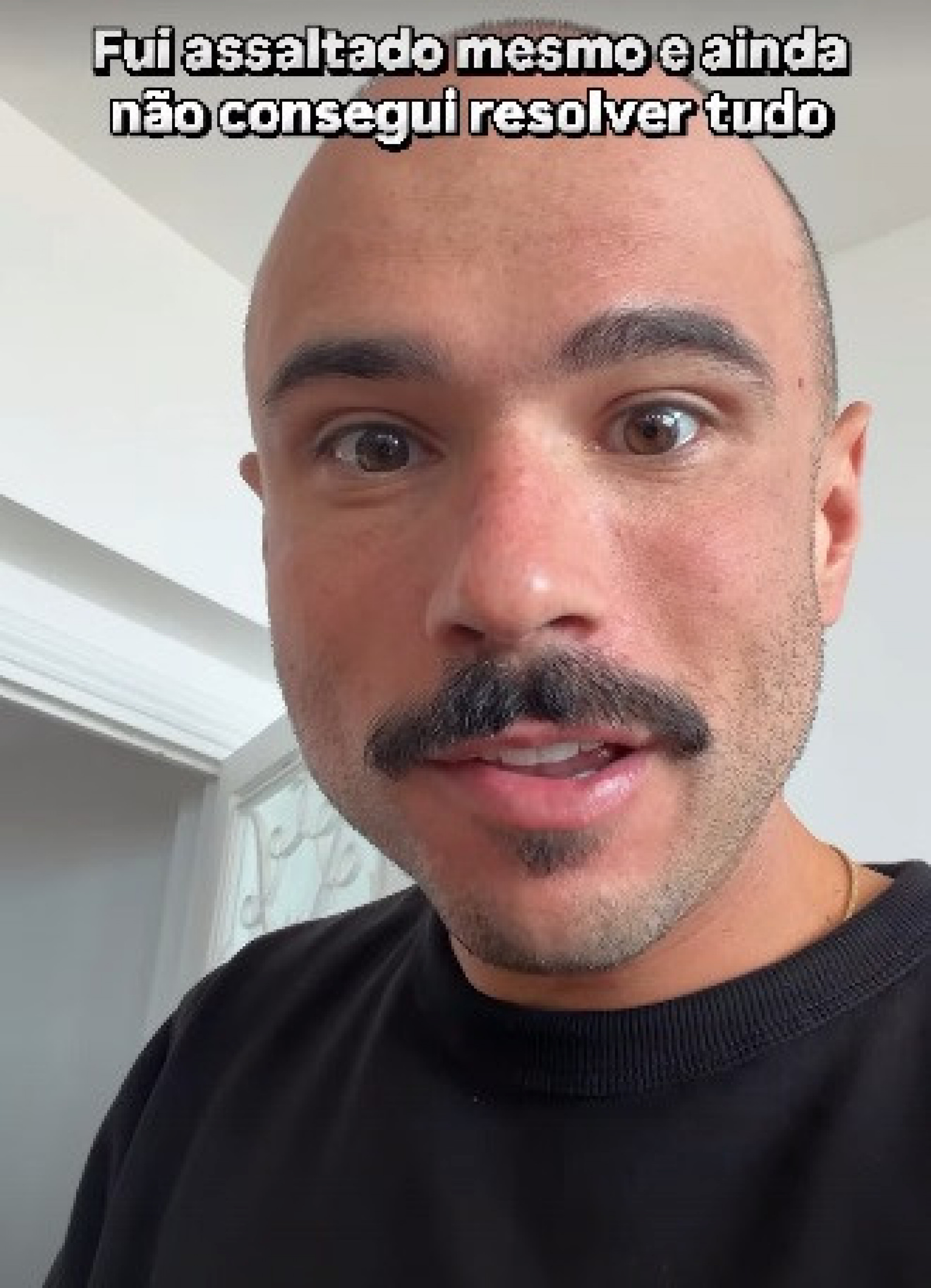 Ed Gama foi assaltado no Rio de Janeiro  - Reprodu&ccedil;&atilde;o/Instagram 