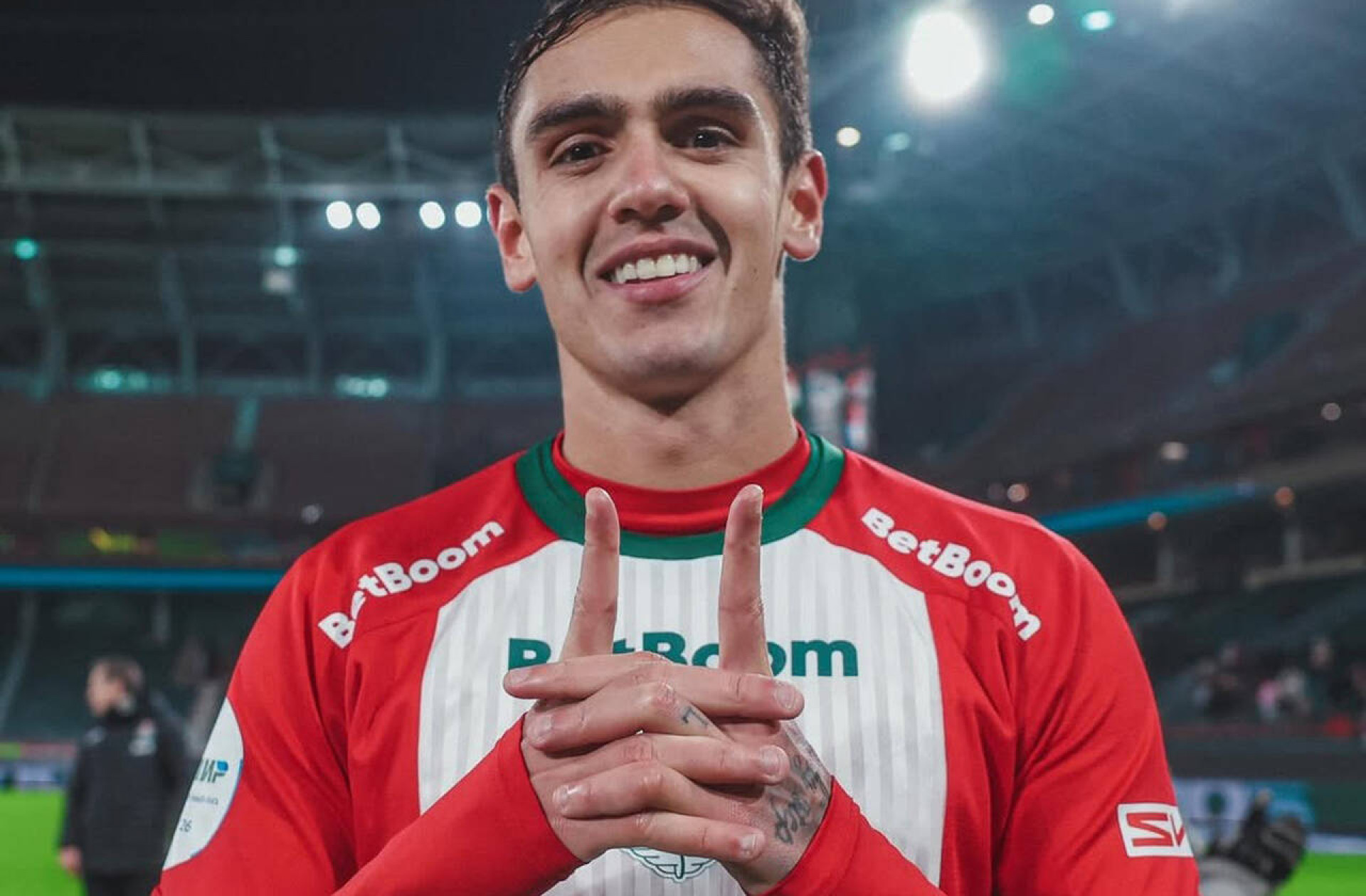 Internacional avalia Marip&aacute;n e Lucas Fasson para refor&ccedil;ar a defesa