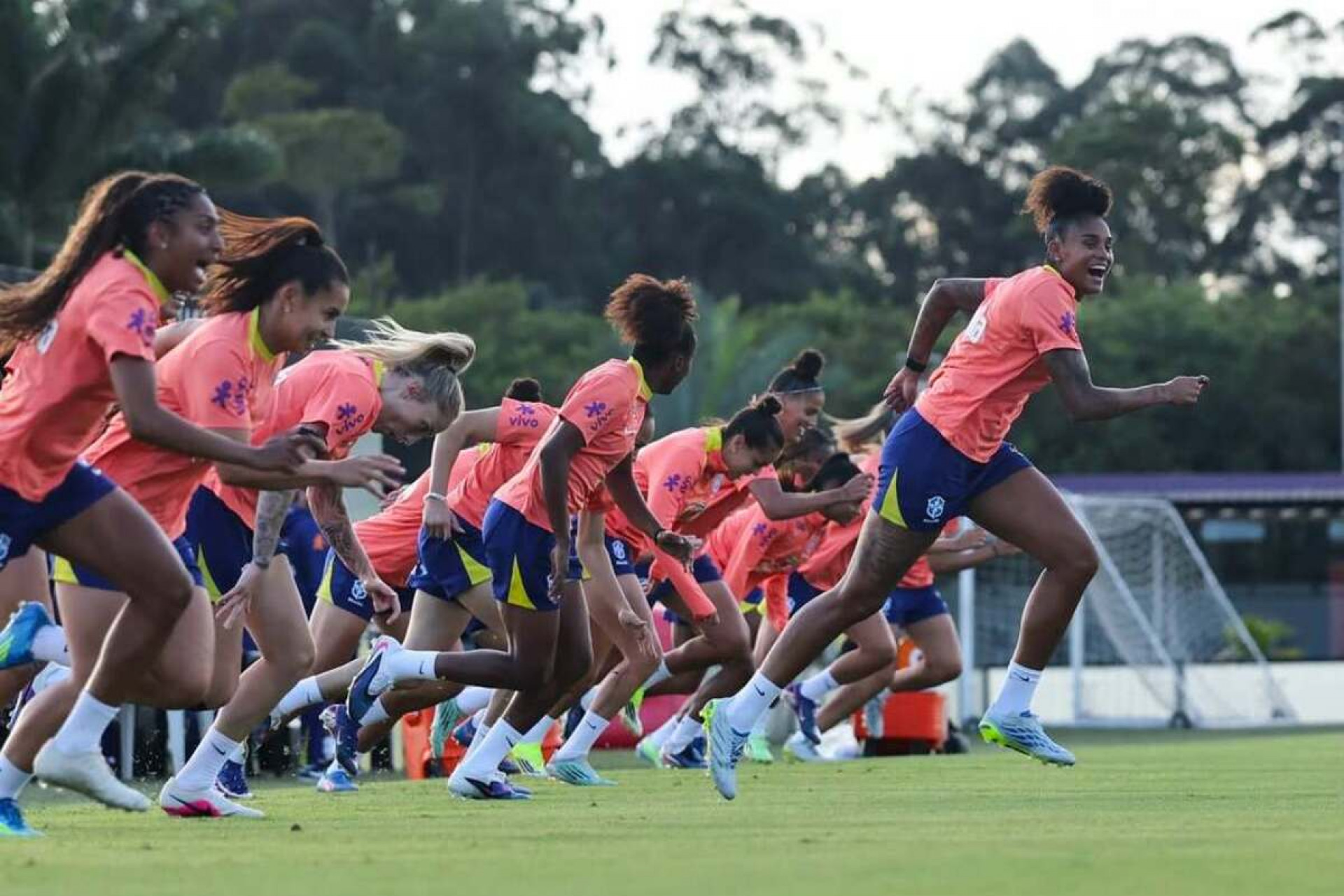 Brasil x Estados Unidos (Feminino): onde assistir, escala&ccedil;&otilde;es e arbitragem