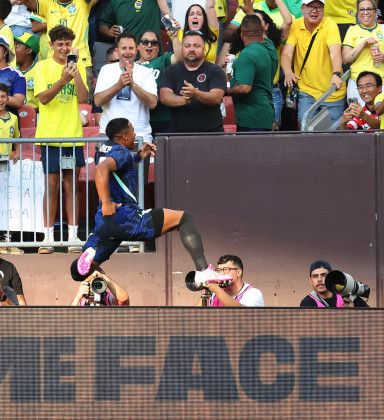 Brasil vence Egito no último jogo antes da Copa do Mundo