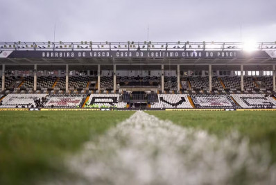 Vasco inicia melhorias no gramado de São Januário durante pausa para a Copa do Mundo