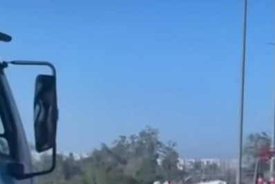 Quatro carros se envolvem em acidente na Transolímpica